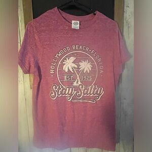 - Women’s Small Pink Short sleeve t shirt Hollywood Beach Florida